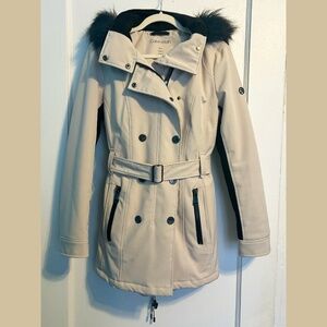 Cream Winter Coat | Size M